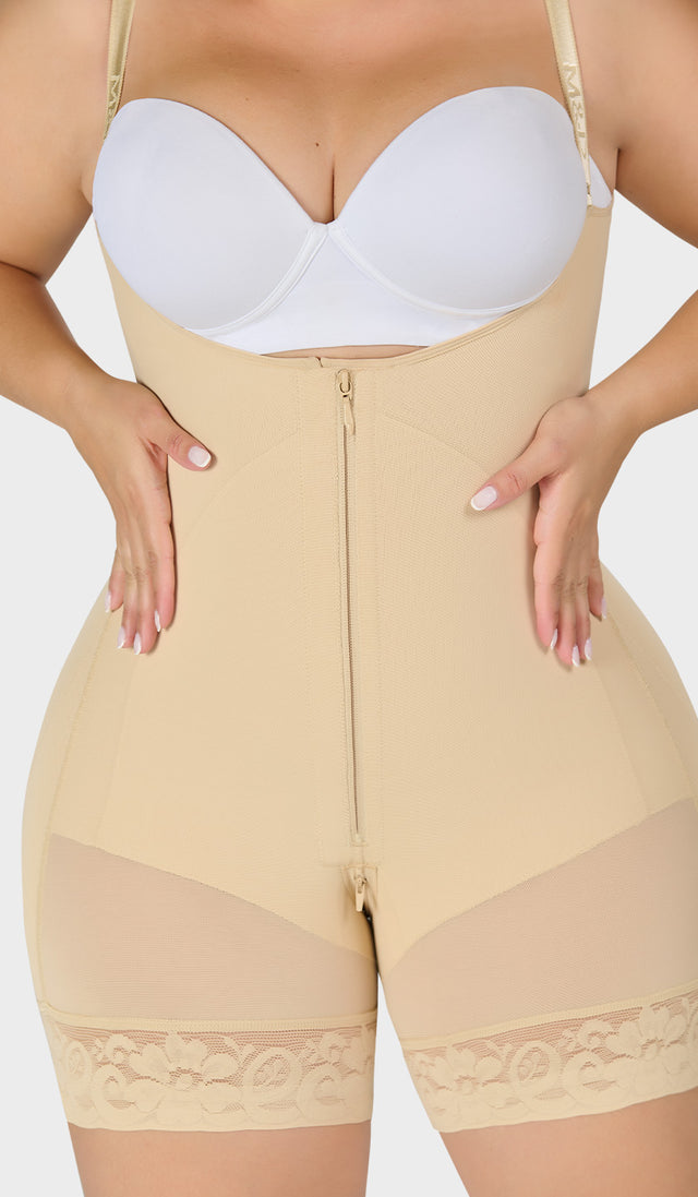 F-0768- Faja corta moldeadora con cierre frontal