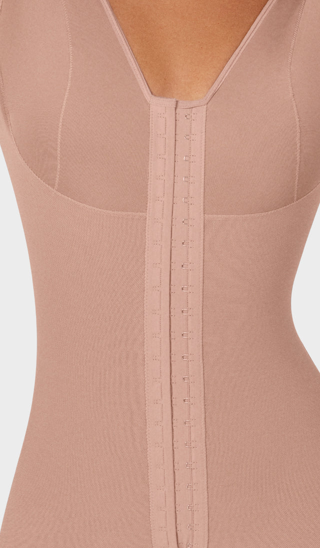 F-0161- Faja larga con cobertura en espalda, brazos y busto